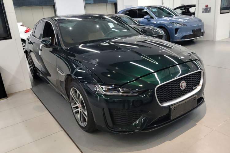 Jaguar XEL 2023 — 3