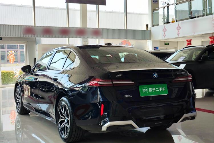 BMW i5 2025 — 4