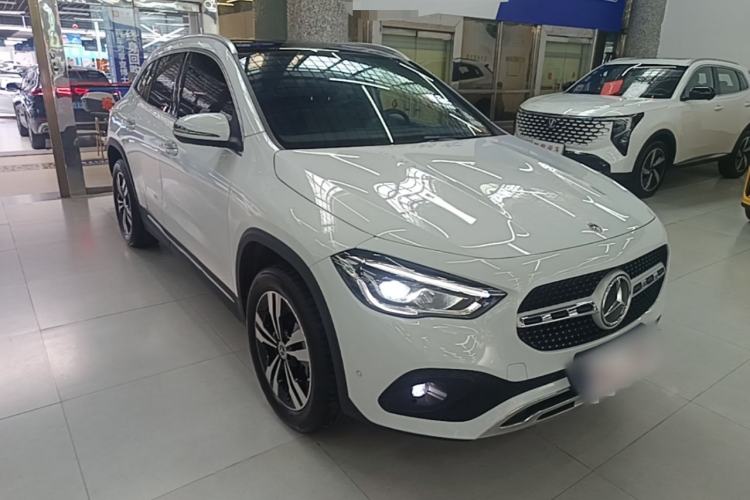 Mercedes-Benz GLA 200 2020 — 3