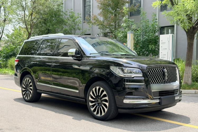 Lincoln navigator 2022 — фото 3