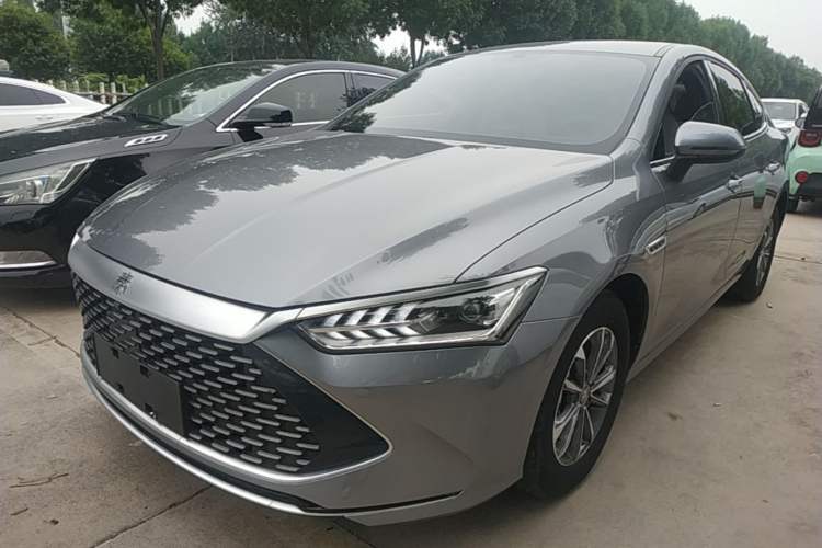 BYD Qin PLUS 2024 — фото 1