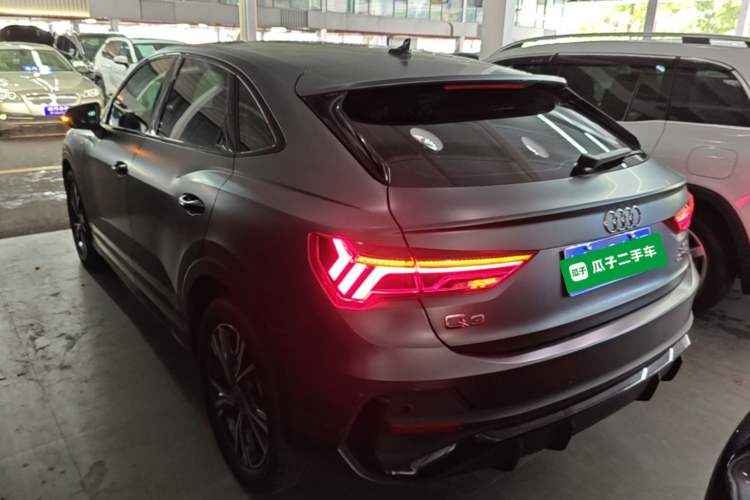 Audi Q3 Sportback 2022 — фото 4
