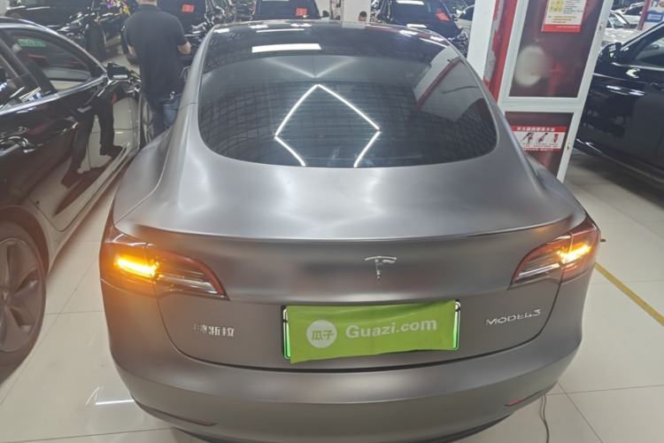 Tesla Model 3 2021 — 5