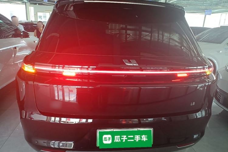 Li Auto L8 2024 — 5