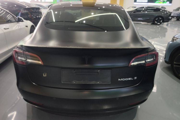 Tesla Model 3 2022 — 5