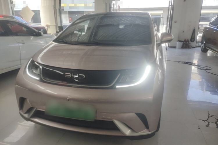 BYD Dolphin 2024 — 2