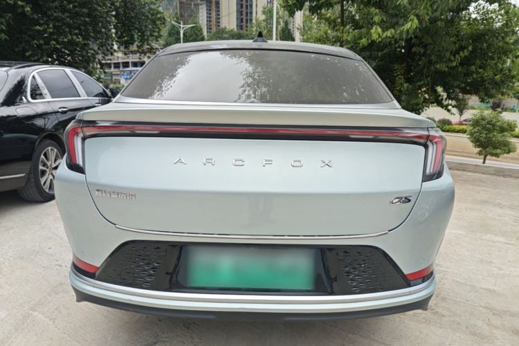 Arcfox Alpha S 2022 — 5