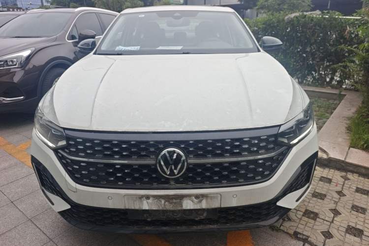 Volkswagen Lavida 2024 — 2