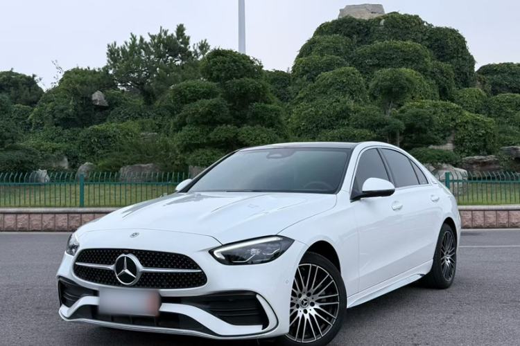 Mercedes-Benz C 260 L 2023 — фото 1