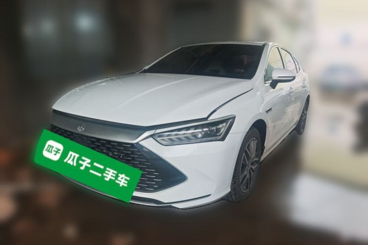 BYD Qin Plus 2023 — фото 1