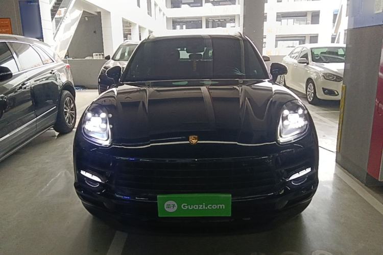 Porsche Macan 2021 — 2