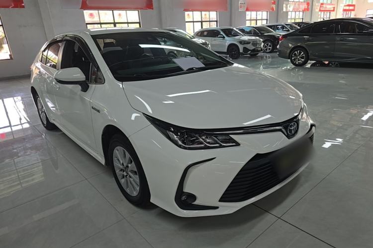 Toyota Corolla 2022 — 3
