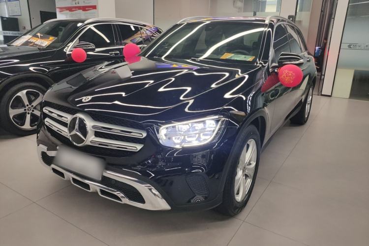 Mercedes-Benz GLC 260 L 2020 — фото 1