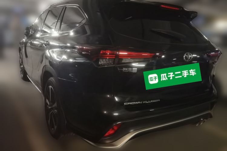 Toyota Highlander 2022 — 4