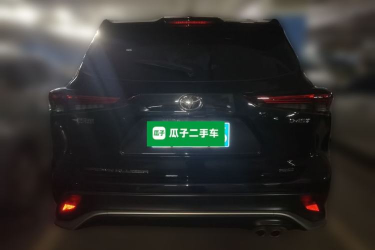 Toyota Highlander 2022 — 5