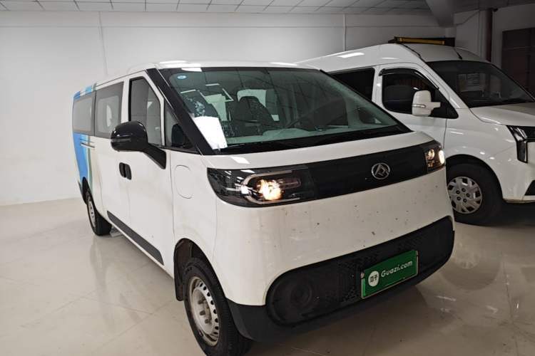 SAIC MAXUS maxus dana v1 2025 — фото 3