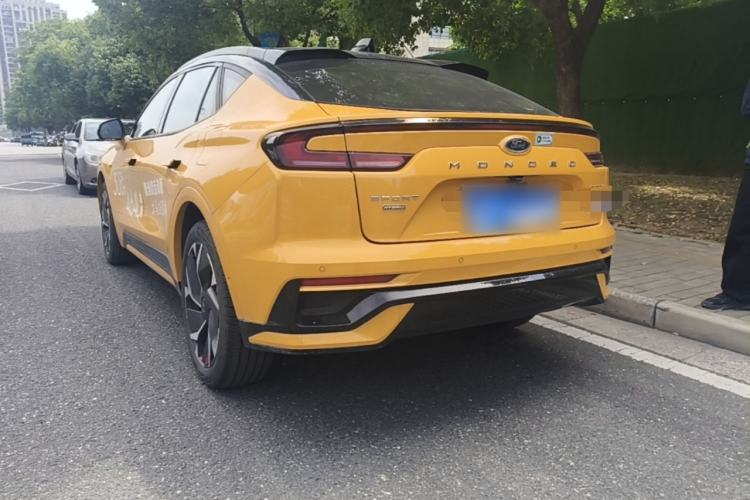 Ford Mondeo 2024 — 4