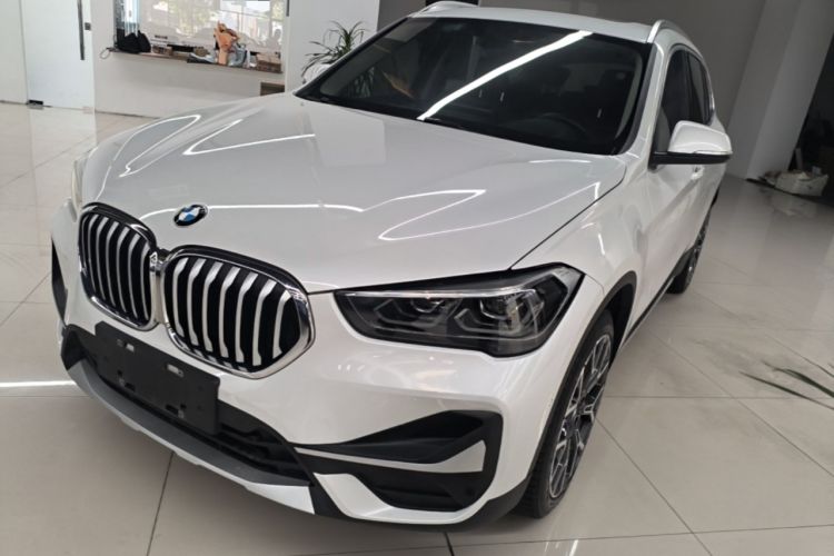 BMW X1 2020 — фото 1