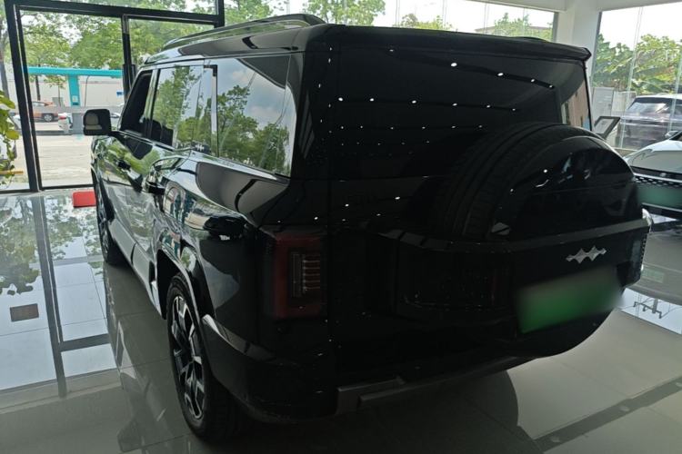 Fangchengbao Leopard 8 2025 — 4