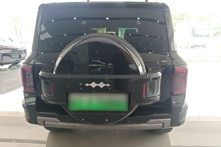 Fangchengbao Leopard 8 2025 — 5