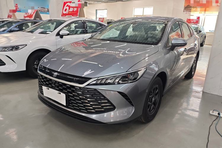 BYD Qin Plus 2025 — фото 1