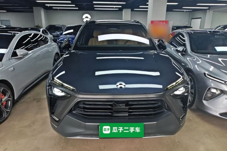 NIO ES8 2020 — 2