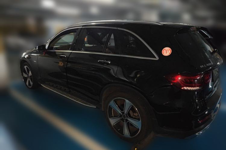 Mercedes-Benz GLC 300 L 2022 — фото 4