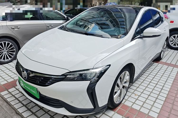 Buick velite 6 2020 — фото 1