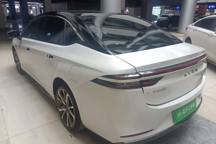 AION S Plus 2022 — 4