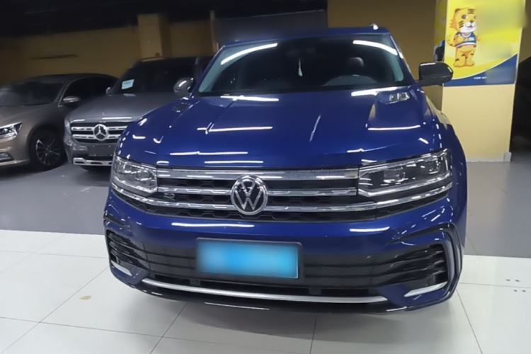 Volkswagen Teramont X 2021 — 2