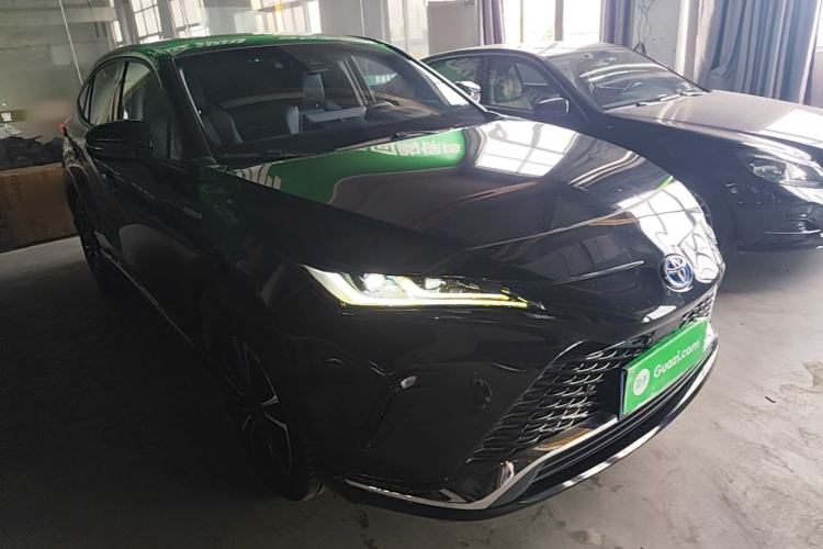 Toyota Venza 2023 — 3