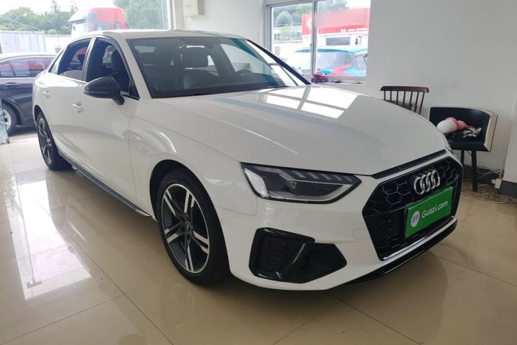 Audi A4 2022 — 3