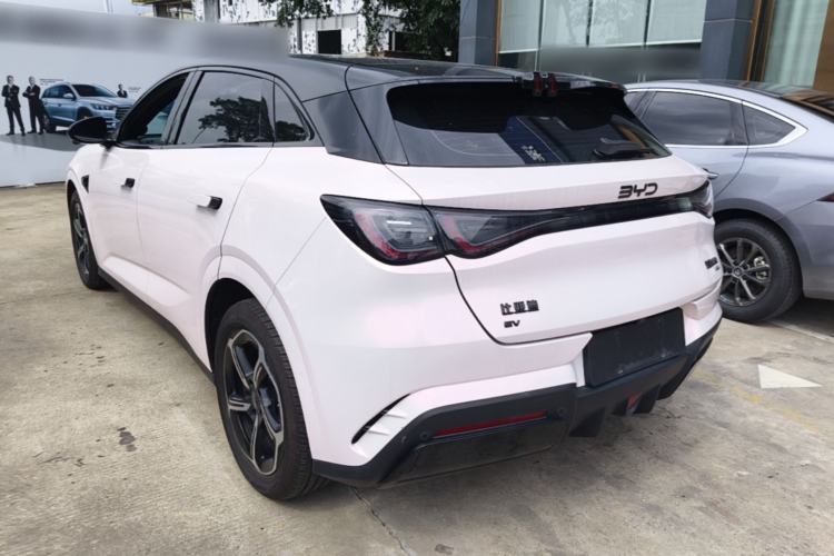 BYD Seal 06GT 2025 — 4