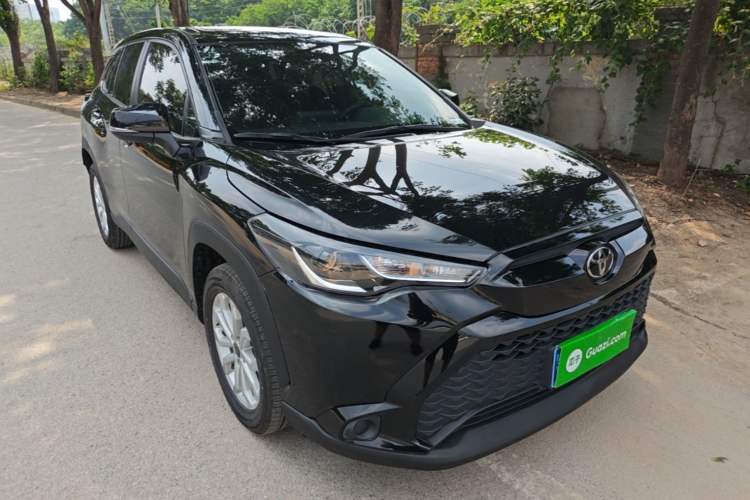 Toyota Corolla Cross 2022 — фото 3