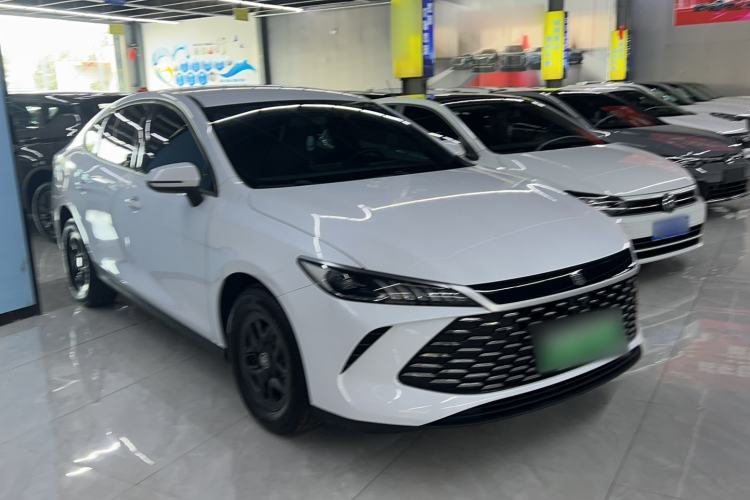 BYD Qin PLUS 2025 — фото 3
