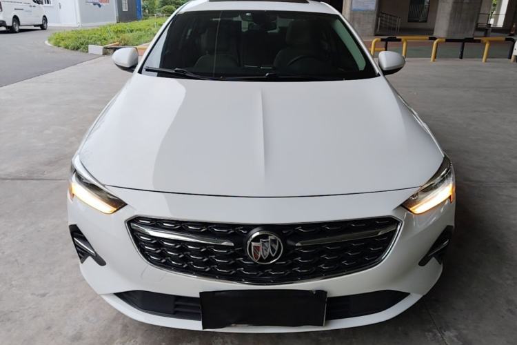 Buick Regal 2020 — 2