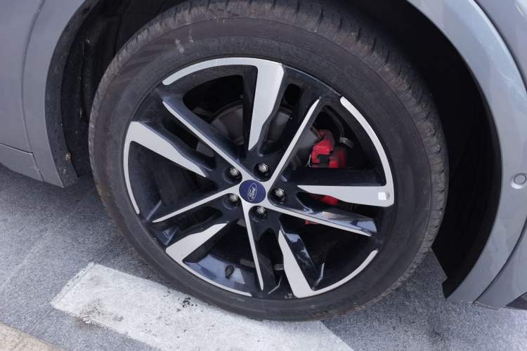 Ford EVOS 2022 — 5
