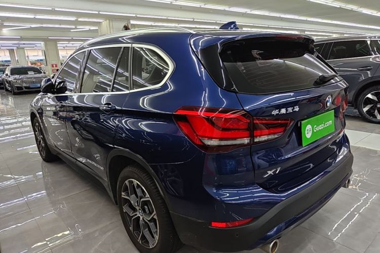 BMW X1 2020 — фото 4