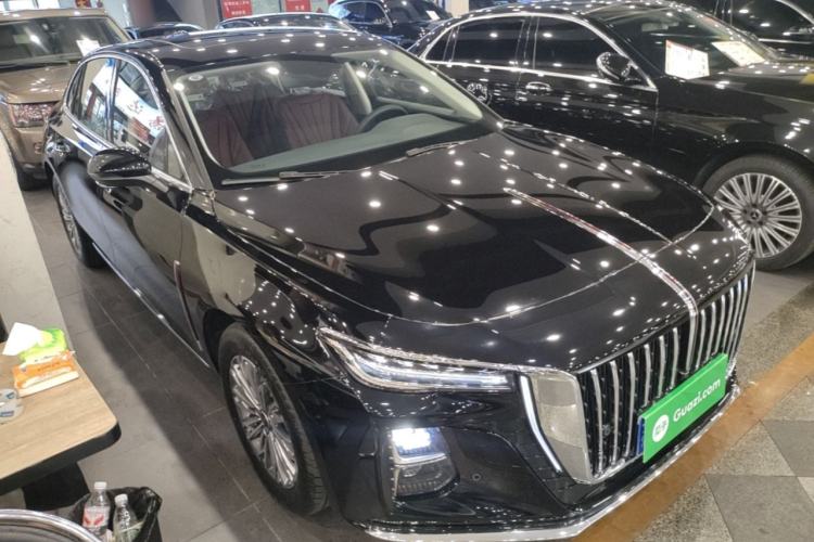 Hongqi H5 2025 — 3