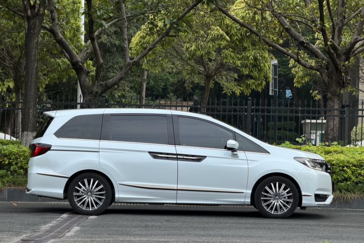Honda Elysion 2024 — 5