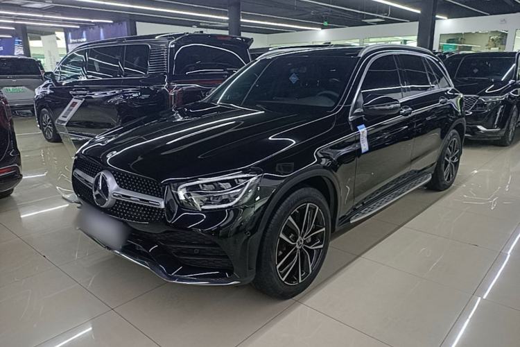 Mercedes-Benz GLC 260 L 2020 — фото 1