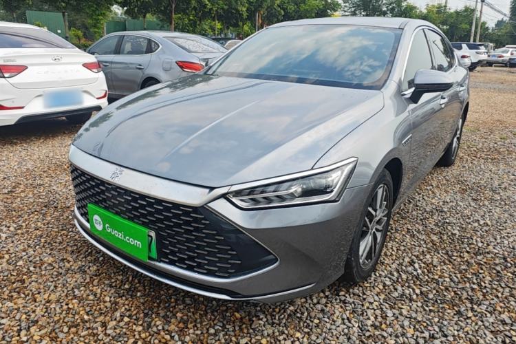 BYD Qin PLUS 2021 — фото 1