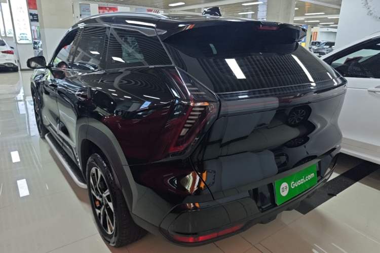 Geely FX11 2025 — 4
