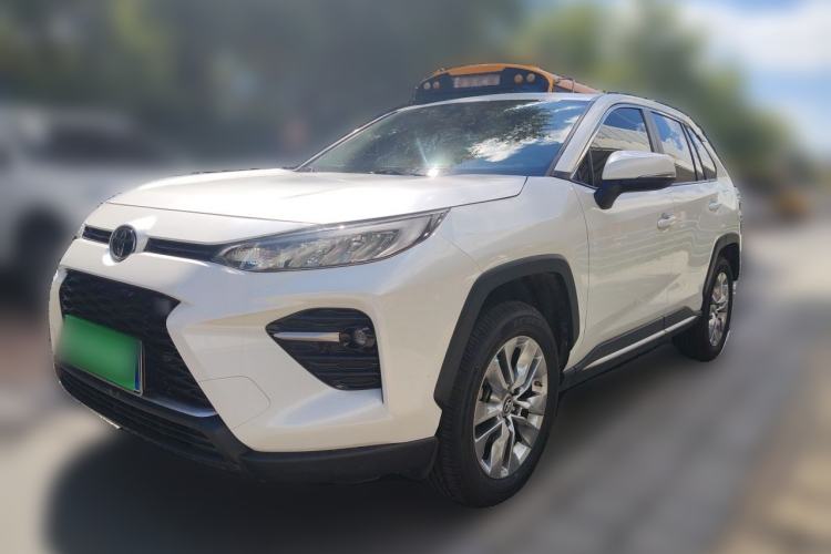 Toyota RAV4 2020 — фото 1