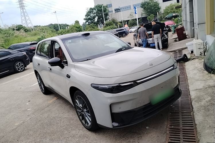 Leapmotor C10 2026 — 3
