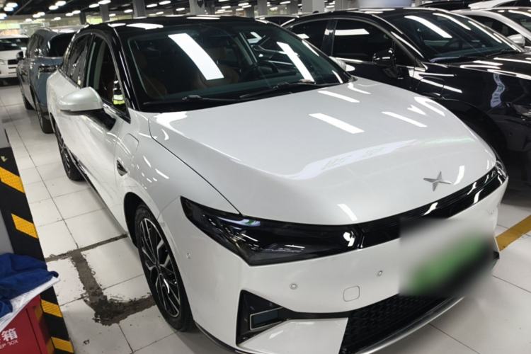 XPeng P5 2021 — 3
