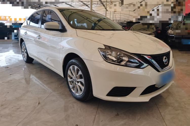 Nissan Sentra 2022 — 3