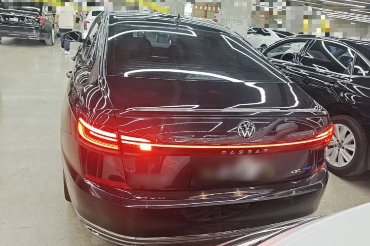 Volkswagen Passat 2022 — 5