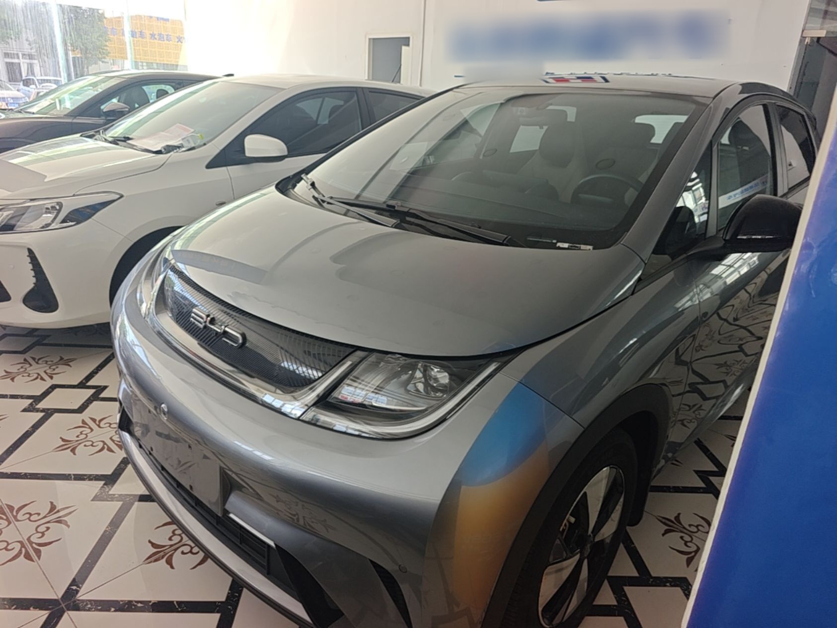 BYD Dolphin 2023 — фото 1
