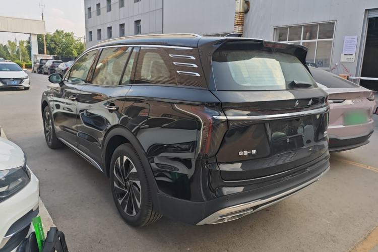 Hongqi HS7 2025 — 4